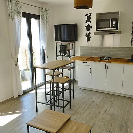 Holiday home De Charme En Provence *